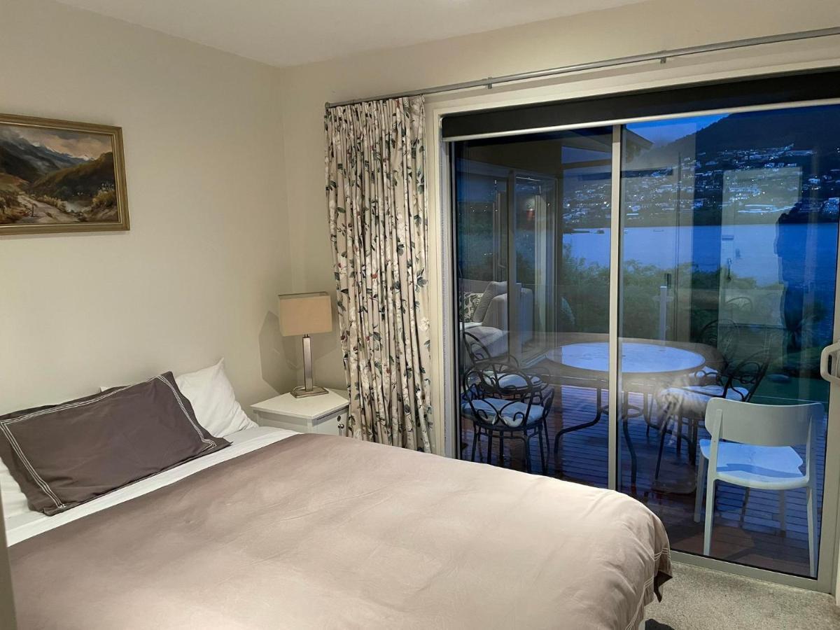 Peninsular Lakefront Queenstown Buitenkant foto