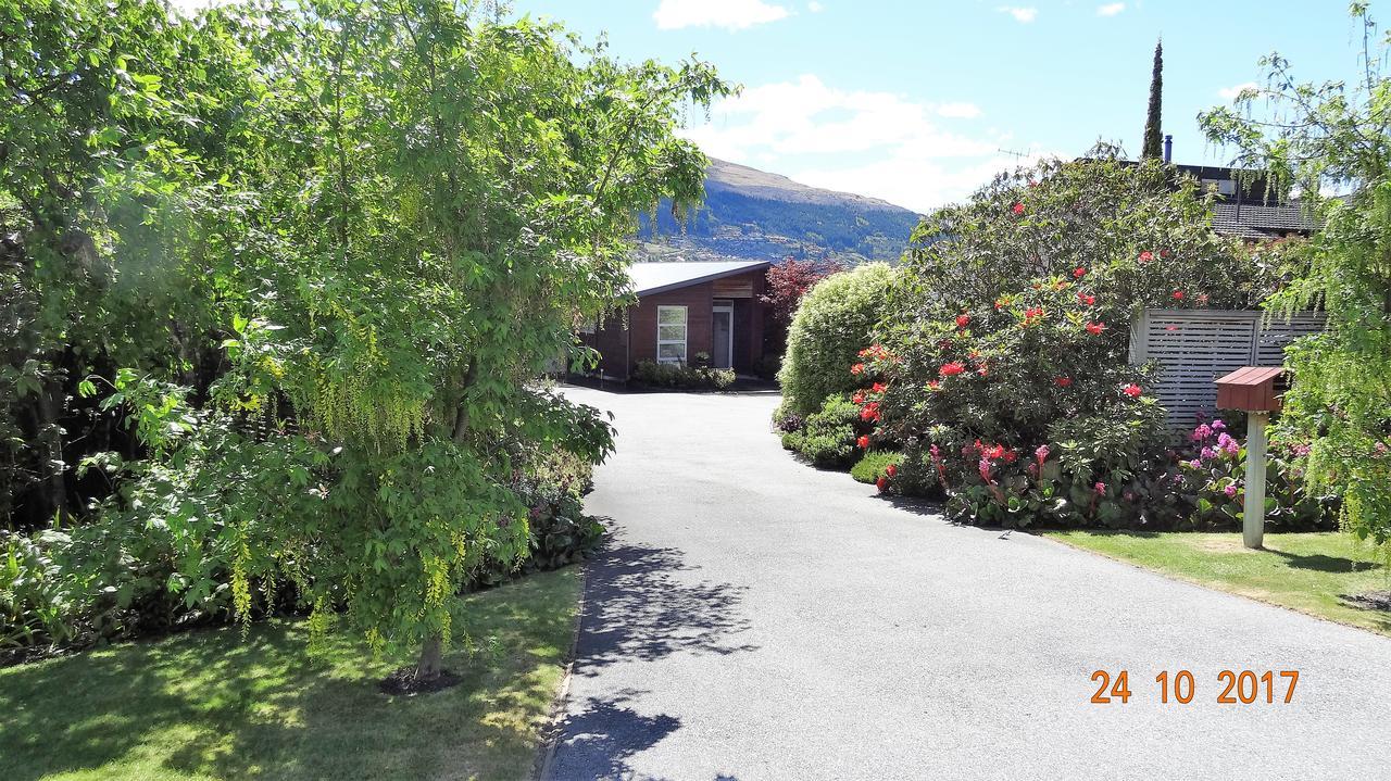 Peninsular Lakefront Queenstown Buitenkant foto